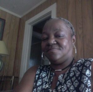 Meet your Posher, Brenda